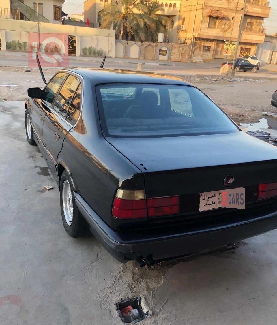 بی ئێم دەبڵیو سیریەس 5